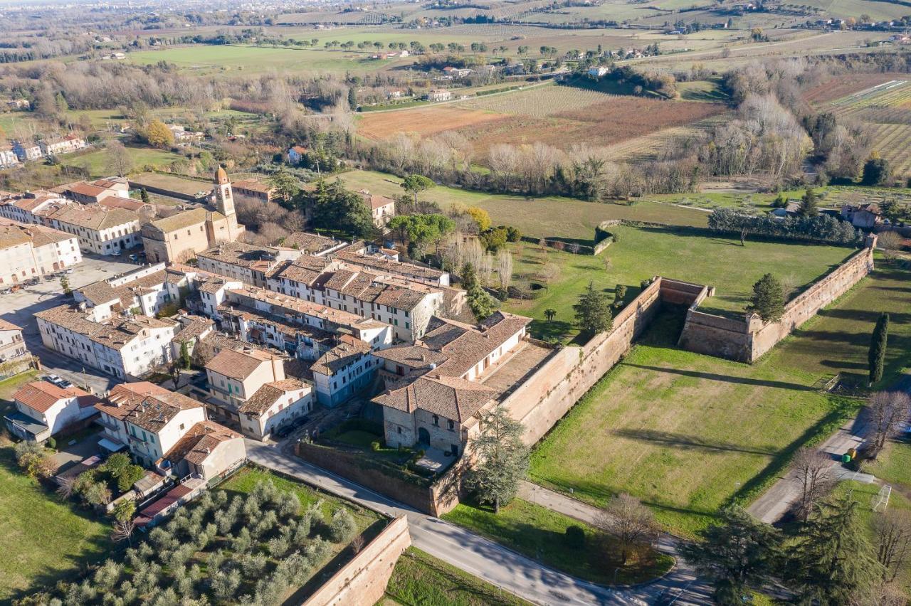 Bed and Breakfast Castello Del Capitano Delle Artiglierie Castrocaro Terme e Terra del Sole Exterior foto